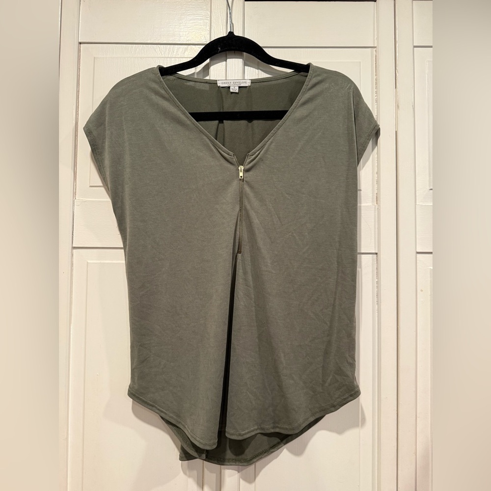 Green blouse size small EUC